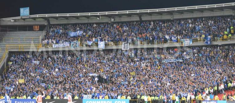 Hinchas clásico Sudamericana ida