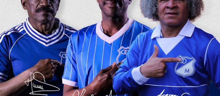 Camisetas conmemorativas retro