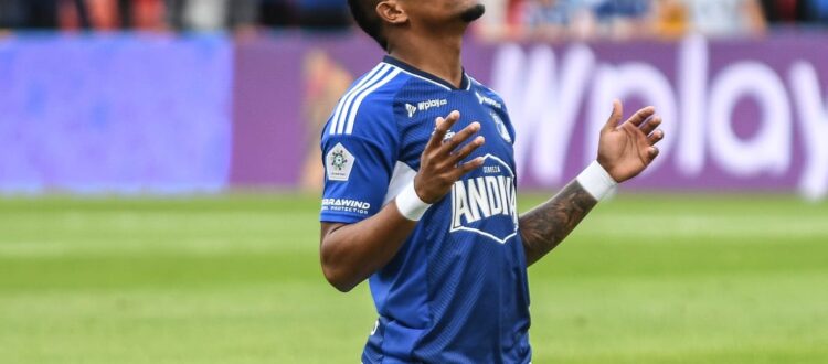 Édgar Guerra celebra su gol frente al Medellín