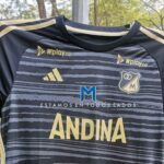 Camiseta Millonarios negra 2024