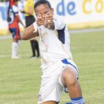 Juana Ortegón celebra el segundo gol de Las Embajadoras frente a Alianza FC en Codazzi (Foto: Julián Fernández)