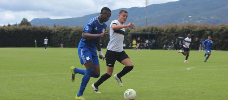 FĂștbol base de Millonarios