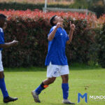 Andrés Gil celebra uno de los tres goles sorbre River Bogotá Andrés Gil