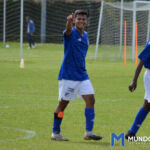Andrés Gil celebra uno de los tres goles sorbre River Bogotá Andrés Gil